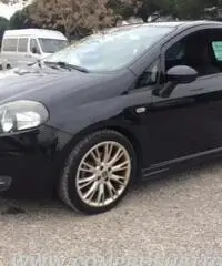 FIAT Grande Punto 1.9 MJT 130 CV 3 porte Sport rif. 7194606 FIAT Grande Punto 1.9 MJT 130 CV 3 porte Sport rif. 7194606