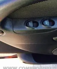 FIAT Multipla 1.6 16V Natural Power Dynamic rif. 7196104 FIAT Multipla 1.6 16V Natural Power Dynamic rif. 7196104