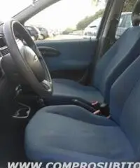 FIAT Punto 1.2i cat 5 porte EL rif. 7180621 FIAT Punto 1.2i cat 5 porte EL rif. 7180621