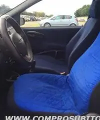 FIAT Punto 1.9 diesel 3 porte rif. 7184705 FIAT Punto 1.9 diesel 3 porte rif. 7184705