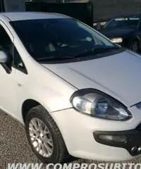 FIAT Punto Evo 1.4 3 porte Dynamic Natural Power rif. 7192895 FIAT Punto Evo 1.4 3 porte Dynamic Natural Power rif. 7192895