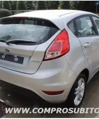 FORD Fiesta 1.0 80CV 5 porte Business rif. 7189053 FORD Fiesta 1.0 80CV 5 porte Business rif. 7189053