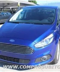 FORD S-Max 2.0 TDCi 150CV Start&Stop AWD Titanium rif. 7189055 FORD S-Max 2.0 TDCi 150CV Start&Stop AWD Titanium rif. 7189055