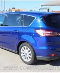 FORD S-Max 2.0 TDCi 150CV Start&Stop AWD Titanium rif. 7189055 FORD S-Max 2.0 TDCi 150CV Start&Stop AWD Titanium rif. 7189055