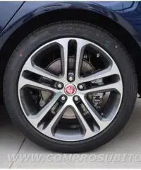 JAGUAR XE 2.0 D Turbo aut. Prestige rif. 7189057 JAGUAR XE 2.0 D Turbo aut. Prestige rif. 7189057