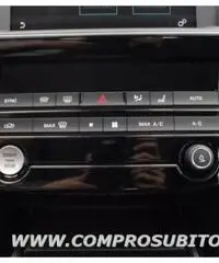 JAGUAR XE 2.0 D Turbo aut. Prestige rif. 7189057 JAGUAR XE 2.0 D Turbo aut. Prestige rif. 7189057