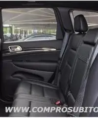 JEEP Grand Cherokee 3.0 V6 CRD 250 CV Multijet II Overland rif. 7189058 JEEP Grand Cherokee 3.0 V6 CRD 250 CV Multijet II Overland rif. 7189058