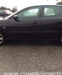 SEAT Ibiza 1.9 TDI 130CV 5p. Sport rif. 7196101 SEAT Ibiza 1.9 TDI 130CV 5p. Sport rif. 7196101