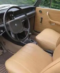BMW 2002 1502 TARGHE ORIGINALI E LIBRETTI rif. 6971624 BMW 2002 1502 TARGHE ORIGINALI E LIBRETTI rif. 6971624