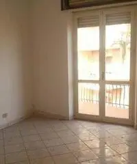 GIOIA TAURO VENDE: Appartamento in Via R. Margherita (zona c GIOIA TAURO VENDE: Appartamento in Via R. Margherita (zona c