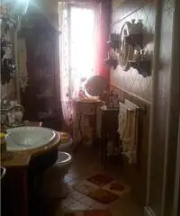 GIOIA TAURO VENDE: appartamento su strada Statale 111 GIOIA TAURO VENDE: appartamento su strada Statale 111