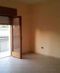 GIOIA TAURO VENDE: Appartamento in zona centrale GIOIA TAURO VENDE: Appartamento in zona centrale