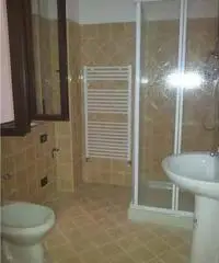 GIOIA TAURO VENDE: Appartamento Zona centralissima GIOIA TAURO VENDE: Appartamento Zona centralissima