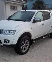 Vendo Mitsubishi l200 ful optional. Vendo Mitsubishi l200 ful optional.