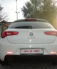 ALFA ROMEO Giulietta 1.6 JTDm-2 105 CV Distinctive rif. 7104279 ALFA ROMEO Giulietta 1.6 JTDm-2 105 CV Distinctive rif. 7104279