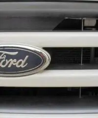 FORD Ranger 2.5 TDCi (143CV) Double Cab XLT 5 p.ti rif. 6886014 FORD Ranger 2.5 TDCi (143CV) Double Cab XLT 5 p.ti rif. 6886014