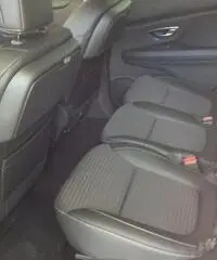 RENAULT Scenic Km 0 Intens Energy 1.5 110cv Full Optional rif. 7194096 RENAULT Scenic Km 0 Intens Energy 1.5 110cv Full Optional rif. 7194096