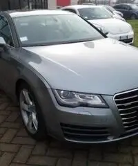 Audi A7 SPB 3.0 V6 TDI quattro S tronic Audi A7 SPB 3.0 V6 TDI quattro S tronic