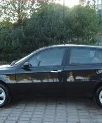 ALFA ROMEO 147 1.9 JTD 16V cat 5 porte Distinctive rif. 7196704