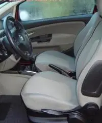 FIAT Grande Punto 1.3 MJT 90 CV 3 porte AUTOMATICA rif. 7196712 FIAT Grande Punto 1.3 MJT 90 CV 3 porte AUTOMATICA rif. 7196712