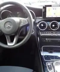 MERCEDES-BENZ C 220 d Automat. Avantgarde NAVI XENO TETTUCCIO APRIBILE rif. 7100947 MERCEDES-BENZ C 220 d Automat. Avantgarde NAVI XENO TETTUCCIO APRIBILE rif. 7100947