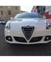 ALFA ROMEO Giulietta 1.6 JTDm-2 105 CV Distinctive Jtdm 76.713 Km rif. 7181710 ALFA ROMEO Giulietta 1.6 JTDm-2 105 CV Distinctive Jtdm 76.713 Km rif. 7181710