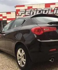 ALFA ROMEO Giulietta 1.6 JTDm-2 105 CV Distinctive - Anno 2012 - rif. 7181707 ALFA ROMEO Giulietta 1.6 JTDm-2 105 CV Distinctive - Anno 2012 - rif. 7181707