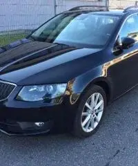 Skoda Octavia 2.0 TDI Elegance DSG Skoda Octavia 2.0 TDI Elegance DSG