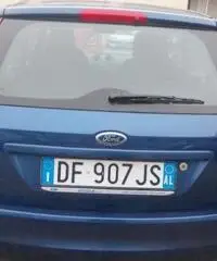FORD Fiesta 1.2 16V 3p. Ghia X NEOPATENTATI rif. 7195100 FORD Fiesta 1.2 16V 3p. Ghia X NEOPATENTATI rif. 7195100