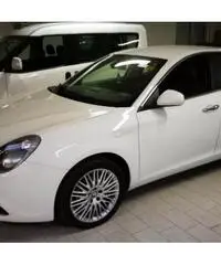 ALFA ROMEO Giulietta 1.6 JTDm-2 105 CV Distinctive rif. 7143002 ALFA ROMEO Giulietta 1.6 JTDm-2 105 CV Distinctive rif. 7143002