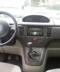 Fiat Idea 1.3 Multijet 16V Emotion Fiat Idea 1.3 Multijet 16V Emotion