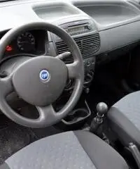 FIAT Punto 1.2 BENZINA / METANO 5 PORTE 67.000 KM REALI rif. 7195009 FIAT Punto 1.2 BENZINA / METANO 5 PORTE 67.000 KM REALI rif. 7195009