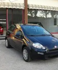 FIAT Punto 1.3 MJT II S&S 95 CV 5 porte Street rif. 7082391 FIAT Punto 1.3 MJT II S&S 95 CV 5 porte Street rif. 7082391