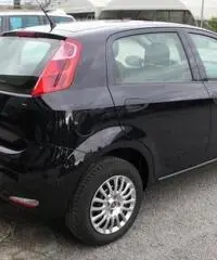 FIAT Punto 1.4 8V 5 porte Natural Power Street rif. 5990013 FIAT Punto 1.4 8V 5 porte Natural Power Street rif. 5990013