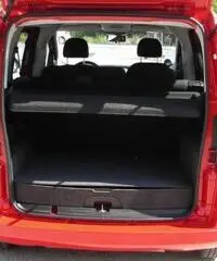 FIAT Qubo 1.4 8V 77 CV Easy Natural Power rif. 6819745 FIAT Qubo 1.4 8V 77 CV Easy Natural Power rif. 6819745