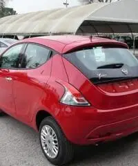 LANCIA Ypsilon 0.9 TwinAir 85 CV 5 porte Metano Ecochic Silver rif. 5990044 LANCIA Ypsilon 0.9 TwinAir 85 CV 5 porte Metano Ecochic Silver rif. 5990044