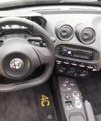 ALFA ROMEO 4C 1750 TBi Spider rif. 6239011 ALFA ROMEO 4C 1750 TBi Spider rif. 6239011