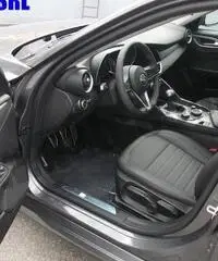 ALFA ROMEO Giulia 2.2 Turbodiesel 180 CV Super rif. 6909147 ALFA ROMEO Giulia 2.2 Turbodiesel 180 CV Super rif. 6909147
