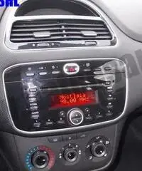 FIAT Punto 1.3 MJT II S&S 95 CV 5 porte Easy rif. 7110673 FIAT Punto 1.3 MJT II S&S 95 CV 5 porte Easy rif. 7110673
