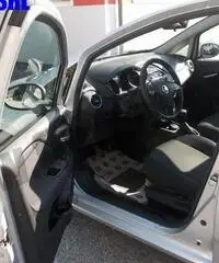 FIAT Punto 1.3 MJT II S&S 85 CV 5 porte ECO Easy rif. 6990435 FIAT Punto 1.3 MJT II S&S 85 CV 5 porte ECO Easy rif. 6990435