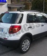 FIAT Sedici 2.0 MJT 16V DPF 4x4 Dynamic rif. 7112887 FIAT Sedici 2.0 MJT 16V DPF 4x4 Dynamic rif. 7112887
