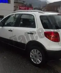 FIAT Sedici 2.0 MJT 16V DPF 4x4 Dynamic rif. 7164115 FIAT Sedici 2.0 MJT 16V DPF 4x4 Dynamic rif. 7164115