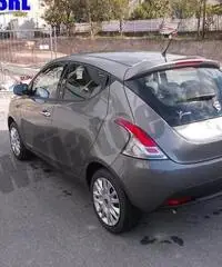 LANCIA Ypsilon 1.2 69 CV 5 porte Silver rif. 7008004 LANCIA Ypsilon 1.2 69 CV 5 porte Silver rif. 7008004
