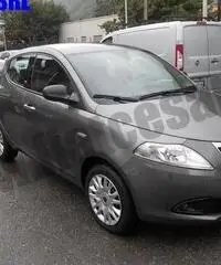 LANCIA Ypsilon 1.2 69 CV 5 porte Silver rif. 7012440 LANCIA Ypsilon 1.2 69 CV 5 porte Silver rif. 7012440