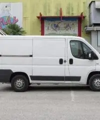 FIAT Ducato 35 2.2 MJT PC-TN Furgone rif. 7196068 FIAT Ducato 35 2.2 MJT PC-TN Furgone rif. 7196068