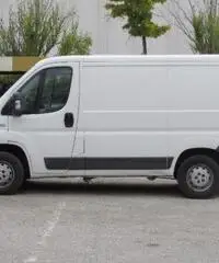 FIAT Ducato 35 2.2 MJT PC-TN Furgone rif. 7196068 FIAT Ducato 35 2.2 MJT PC-TN Furgone rif. 7196068