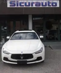 MASERATI Ghibli 3.0 Diesel 275 CV  MASERATI Ghibli 3.0 Diesel 275 CV