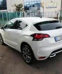 DS 4