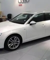 AUDI A4 Avant 2.0 TDI 190 CV quattro S tronic Business KM0 rif. 7112222 AUDI A4 Avant 2.0 TDI 190 CV quattro S tronic Business KM0 rif. 7112222