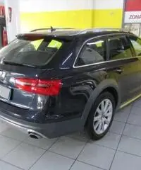 AUDI A6 allroad 3.0 TDI 245 CV S tronic Business rif. 7184927 AUDI A6 allroad 3.0 TDI 245 CV S tronic Business rif. 7184927